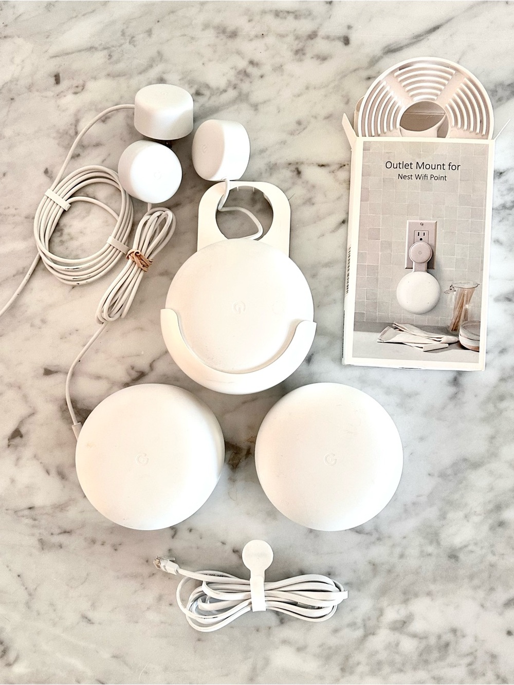 Google Nest Wi-Fi router mesh system 3 pack